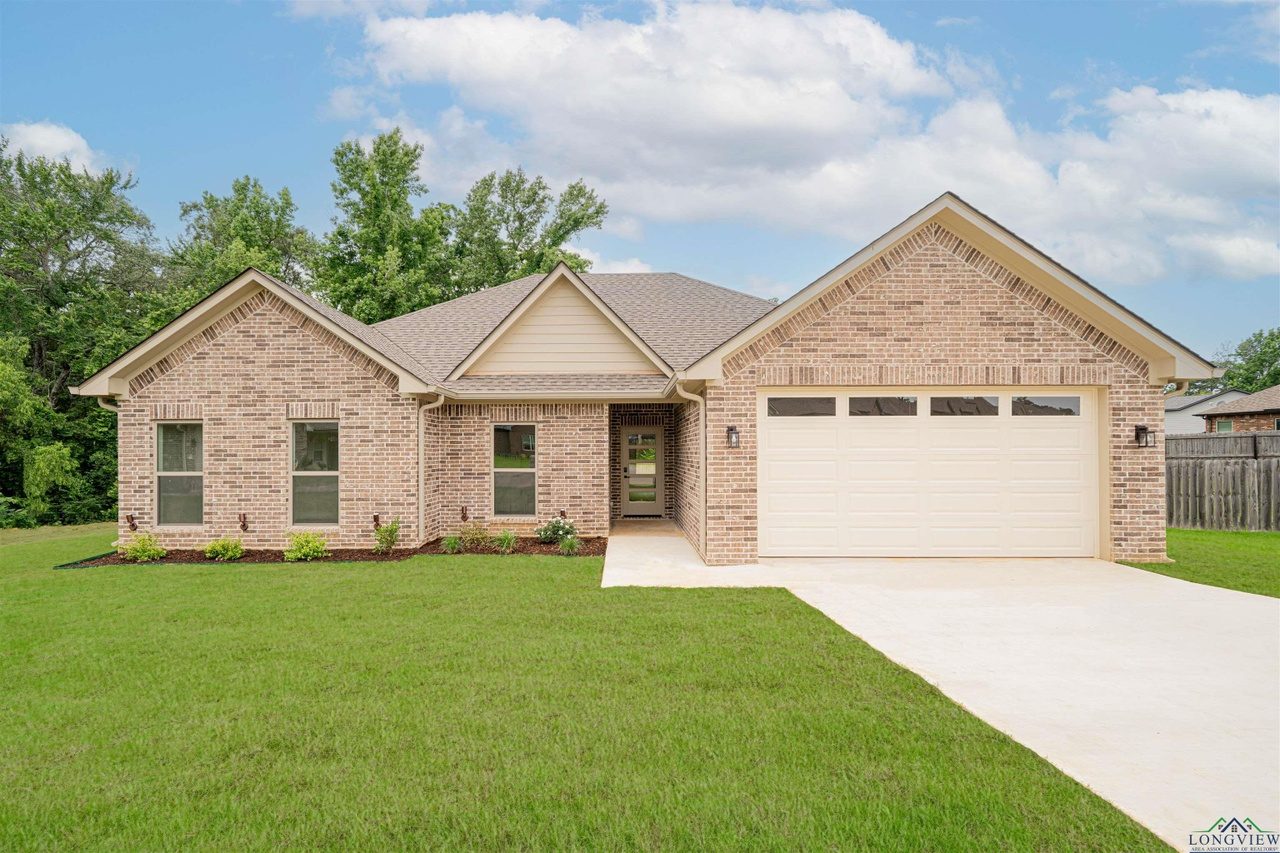 127 Brookway Ln